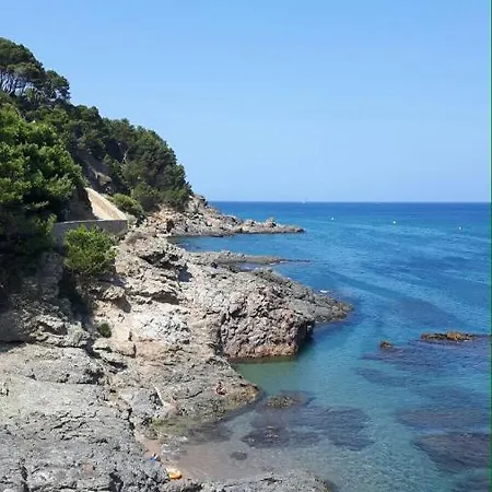 - Sa Riera 152 Begur